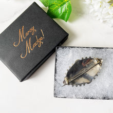 Cargar imagen en el visor de la galería, Antique Victorian Silver Sweetheart Brooch. Engraved Sterling Silver Shamrock Brooch. Lapel Pin, Alternative Antique Stock, Cravat, Tie Pin