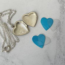 Cargar imagen en el visor de la galería, Vintage Sterling Silver Love Heart Locket & Chain. Engraved Sweetheart Locket Necklace. Puffy 2-Photo Apple Heart Locket, Belcher Chain