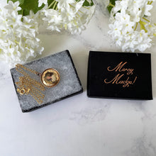 画像をギャラリービューアに読み込む, Antique Victorian Gold Gilt Portrait Pendant. Miniature Painted Porcelain Portrait of a Georgian Lady. Gold Plated Silver Pendant & Chain