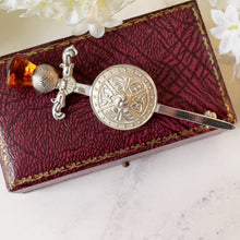 Cargar imagen en el visor de la galería, Scottish Silver, Citrine Thistle, Sword & Shield Kilt Pin. Robert Allison Edinburgh Celtic Cairngorm Brooch. Scottish Wedding, Groom Gift