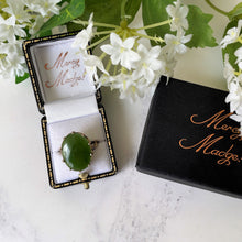 Cargar imagen en el visor de la galería, Vintage 18ct Gold Jade Ring. 1960s Art Nouveau/Deco Style Green Jadeite, Yellow Gold Ring. Jade Cabochon Cocktail Ring Size UK - N, US 6-3/4