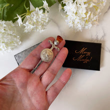 Cargar imagen en el visor de la galería, Scottish Silver, Citrine Thistle, Sword & Shield Kilt Pin. Robert Allison Edinburgh Celtic Cairngorm Brooch. Scottish Wedding, Groom Gift