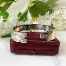 Charger l'image dans la galerie, Antique Victorian Silver Cuff Bracelet. Aesthetic Engraved Forget-me-Not & Fern Sweetheart Bracelet. Victorian Sterling Silver Narrow Bangle
