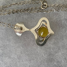 Cargar imagen en el visor de la galería, Antique Art Nouveau Pendant Necklace. Koi Fish 835 Silver Citrine Pendant, Antique Sterling Belcher Chain. Fan Tail Fish Pendant, SG Germany