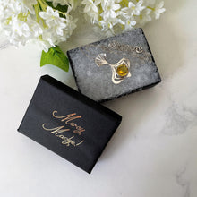 Cargar imagen en el visor de la galería, Antique Art Nouveau Pendant Necklace. Koi Fish 835 Silver Citrine Pendant, Antique Sterling Belcher Chain. Fan Tail Fish Pendant, SG Germany