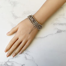 Cargar imagen en el visor de la galería, Antique Victorian Sterling Silver Book Chain Bracelet. Victorian Aesthetic Engraved Belcher Link, Star & Silver Bead Bookchain Bracelet.