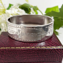 Cargar imagen en el visor de la galería, Antique Victorian Sterling Silver Bracelet. Hand Engraved Silver Belt Buckle Bracelet. Wide Hinged Bangle Bracelet. Antique Jewelry Gifts