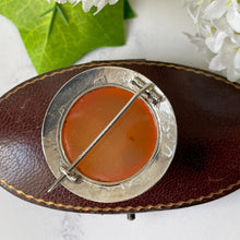 Cargar imagen en el visor de la galería, Antique Victorian Scottish Carnelian Brooch. Floral Engraved Sterling Silver Celtic Disc Brooch. Antique Victorian Scottish Pebble Jewellery