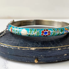 Cargar imagen en el visor de la galería, Vintage Chinese Silver & Champlevé Enamel Bracelet. Sterling Silver Aqua Blue Oriental Flower Bangle. Vintage Chinese Export Jewellery.