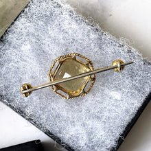 Charger l'image dans la galerie, Antique Victorian Scottish Citrine 9ct Gold Brooch. 15ct Lemon Citrine Brooch. Antique Scottish Cairngorm 9ct Gold Lapel/Stock/Cravat Pin.