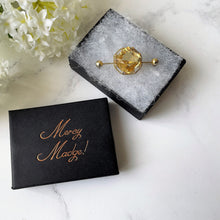 Charger l'image dans la galerie, Antique Victorian Scottish Citrine 9ct Gold Brooch. 15ct Lemon Citrine Brooch. Antique Scottish Cairngorm 9ct Gold Lapel/Stock/Cravat Pin.