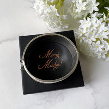 Cargar imagen en el visor de la galería, Vintage English Sterling Silver Floral Engraved Bracelet. Victorian Style Wide Hinged Bangle, Hallmarked 1958. Silver Sweetheart Bracelet
