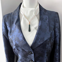 Carica l'immagine nel visualizzatore di Gallery, Antique Victorian Rose Gold Malachite Fob Pendant. Engraved Silver Gilt Torpedo Drop Pendant & Chain. Kite/Tie Shaped Scottish Agate Fob.