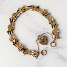 Carica l'immagine nel visualizzatore di Gallery, Vintage 9ct Gold Gate Bracelet With Heart Padlock Clasp. English Hallmarked Sweetheart Bracelet. Yellow Gold Fancy Link Love Bracelet