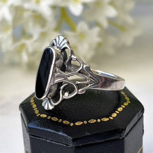 Cargar imagen en el visor de la galería, Vintage Whitby Jet Marquise Ring. Antique Art Nouveau/Arts & Crafts Sterling Silver Ring.  Large English Jet Cabochon Ring Size UK/U, US/10