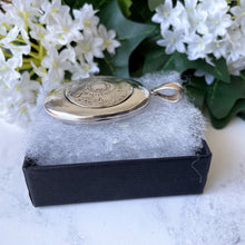 Charger l'image dans la galerie, Antique Victorian Silver Baroque Locket. Huge Sterling Silver 2-Photo Locket. Large Oval Bright Polished Antique Locket. Puffy Silver Locket