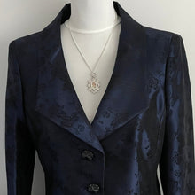 Carica l'immagine nel visualizzatore di Gallery, Antique Edwardian Silver & 9ct Gold Scottish Lion Fob Pendant, Hallmarked 1906. Royal Crest/Coat of Arms Fob, Crown, Garter, Saltire Cross.