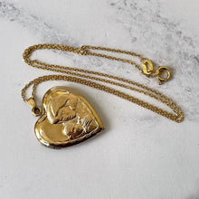 Cargar imagen en el visor de la galería, Vintage Solid 14ct Gold Love Heart Locket. Mother & Child 2-Photo Keepsake Locket. Yellow Gold Necklace For Mother. Vintage Jewelry Gift