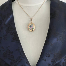 Cargar imagen en el visor de la galería, Antique Victorian 9ct Gold Enamel Mizpah Locket, Dog-Clip Bale. 2 Sided Engraved Gold Flower Locket. Gold Love Token Sweetheart Locket.