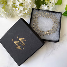 Carica l'immagine nel visualizzatore di Gallery, Vintage Sterling Silver Fancy Link Bracelet. English 1970s Silver Chainmail Bracelet. Retro Orb & Ball Silver Bracelet, London Hallmarks