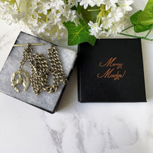 Cargar imagen en el visor de la galería, Victorian Gold Plated Pocket Watch Chain & Horseshoe Fob. Antique ALBO Albert Watch Chain. Curb Chain Bracelet, T-Bar, Dog Clip, Fob.