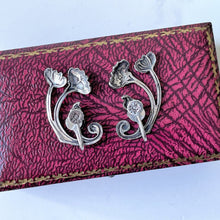 Cargar imagen en el visor de la galería, Antique Sterling Silver Art Nouveau Earrings. Edwardian/Art Deco Floral Ear Climber Earrings. Antique Screw Back Silver Poppy Earrings