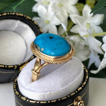 Charger l'image dans la galerie, Vintage 9ct Gold Turquoise Ring. Neoclassical Yellow Gold Ring. Large Turquoise Cabochon Statement Ring. Vintage 1970s Cocktail Ring