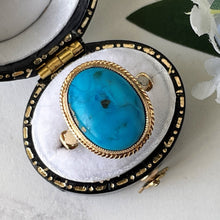 Charger l'image dans la galerie, Vintage 9ct Gold Turquoise Ring. Neoclassical Yellow Gold Ring. Large Turquoise Cabochon Statement Ring. Vintage 1970s Cocktail Ring