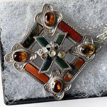 Charger l'image dans la galerie, Victorian Scottish Silver Citrine, Moonstone & Agate Brooch. St Andrews Cross and Crown Engraved Brooch. Antique Scottish Pebble Jewellery