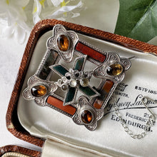 Charger l'image dans la galerie, Victorian Scottish Silver Citrine, Moonstone & Agate Brooch. St Andrews Cross and Crown Engraved Brooch. Antique Scottish Pebble Jewellery