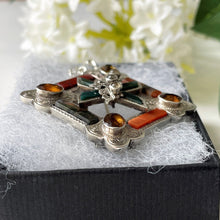 Charger l'image dans la galerie, Victorian Scottish Silver Citrine, Moonstone & Agate Brooch. St Andrews Cross and Crown Engraved Brooch. Antique Scottish Pebble Jewellery
