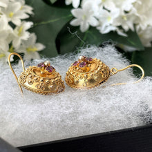 Cargar imagen en el visor de la galería, Antique Victorian 9ct Gold Garnet & Pearl Earrings. Etruscan Revival Rose Pink Rhodolite Garnet Gold Earrings. Victorian Target Earrings