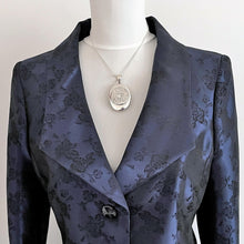 Charger l'image dans la galerie, Antique Victorian Silver Baroque Locket. Huge Sterling Silver 2-Photo Locket. Large Oval Bright Polished Antique Locket. Puffy Silver Locket