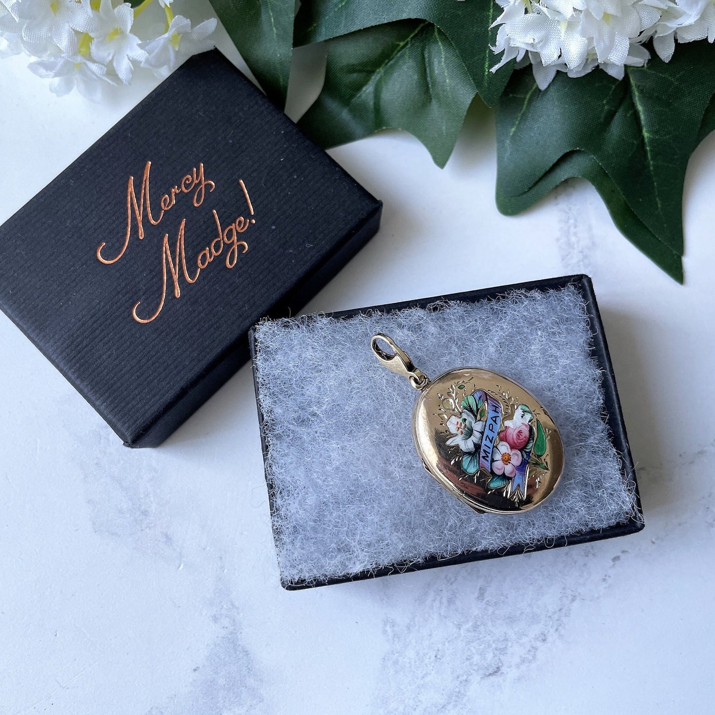 Antique Victorian 9ct Gold Enamel Mizpah Locket, Dog-Clip Bale. 2 Sided Engraved Gold Flower Locket. Gold Love Token Sweetheart Locket.