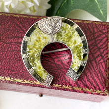 Carica l'immagine nel visualizzatore di Gallery, Antique Victorian Scottish Iona Marble Horseshoe Brooch. Rare Lucky Green Agate Engraved Sterling Silver Figural Brooch/Lapel Pin.