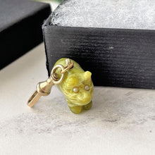 Cargar imagen en el visor de la galería, Victorian Carved Connemara Marble Pig Pendant Charm With Dog Clip. Antique Lucky Green Pig Necklace Pendant. Irish Green Good Luck Charm