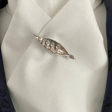 Charger l'image dans la galerie, Antique Edwardian Silver & Paste Diamond Brooch. Sterling Silver Calla Lily Brooch, Hallmarked 1901. Victorian Boutonniere/Cravat/Stock Pin