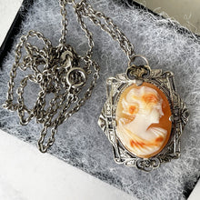 Lade das Bild in den Galerie-Viewer, Antique Sterling Silver Carved Shell Cameo Necklace. Edwardian Art Nouveau Cameo Pendant & Chain Necklace. Antique Edwardian Jewellery