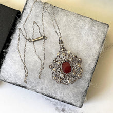 Carica l'immagine nel visualizzatore di Gallery, Antique Edwardian Silver Filigree & Coral Pendant Necklace. Victorian Arts and Crafts Sterling Silver Filigree Pendant On Original Chain
