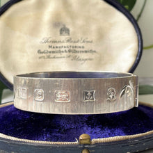 Cargar imagen en el visor de la galería, Vintage Floral Engraved Sterling Silver Bangle Bracelet. 1970s Sweetheart Bangle With Oversized British Hallmarks. Retro Statement Bracelet
