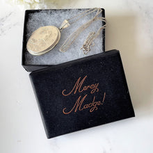 Carica l'immagine nel visualizzatore di Gallery, Vintage Sterling Silver Engraved Lily Locket Necklace. Edwardian Art Nouveau Revival Oval Photo Locket Pendant, Andreas Daub, Germany