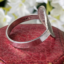 Charger l'image dans la galerie, Vintage Sterling Silver Coin Ring. Mens King George Thrupenny Bit Ring, 1936. Silver Maundy Money Ring. Unisex Large Finger Ring Size 9.75/T