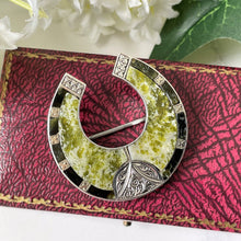 Carica l'immagine nel visualizzatore di Gallery, Antique Victorian Scottish Iona Marble Horseshoe Brooch. Rare Lucky Green Agate Engraved Sterling Silver Figural Brooch/Lapel Pin.