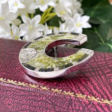 Carica l'immagine nel visualizzatore di Gallery, Antique Victorian Scottish Iona Marble Horseshoe Brooch. Rare Lucky Green Agate Engraved Sterling Silver Figural Brooch/Lapel Pin.