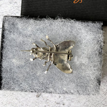 Cargar imagen en el visor de la galería, Antique Victorian Sterling Silver Bumble Bee Brooch. Victorian Insect Animal Bug Jewellery. Antique Silver Lapel/Stock/Cravat Pin
