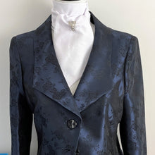 Cargar imagen en el visor de la galería, Antique Victorian Sterling Silver Bumble Bee Brooch. Victorian Insect Animal Bug Jewellery. Antique Silver Lapel/Stock/Cravat Pin