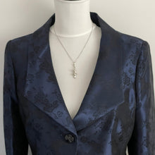 Charger l'image dans la galerie, Antique Edwardian Sterling Silver Kewpie Pendant Necklace. Art Deco Baby Cupid Charm, Dog Clip & Chain. Love Token Sweetheart Necklace