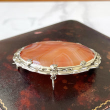 Carica l'immagine nel visualizzatore di Gallery, Antique Victorian Scottish Banded Agate Pendant Brooch. Orange Banded Carnelian Sterling Silver Scottish Brooch. Scottish Pebble Jewellery