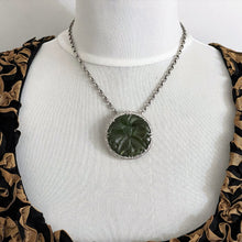 Lade das Bild in den Galerie-Viewer, Antique Chinese Export Jade & Sterling Silver Dress Clip. Carved Lotus Flower Green Jadeite Jade Pendant/Brooch . Old Chinese Export Jewelry