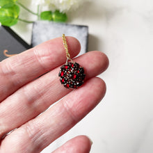 Lade das Bild in den Galerie-Viewer, Antique Victorian Bohemian Garnet Pendant Necklace. Gold, Silver Rose Cut Garnet Pendant and Chain. Minimalist Pendant Charm Necklace